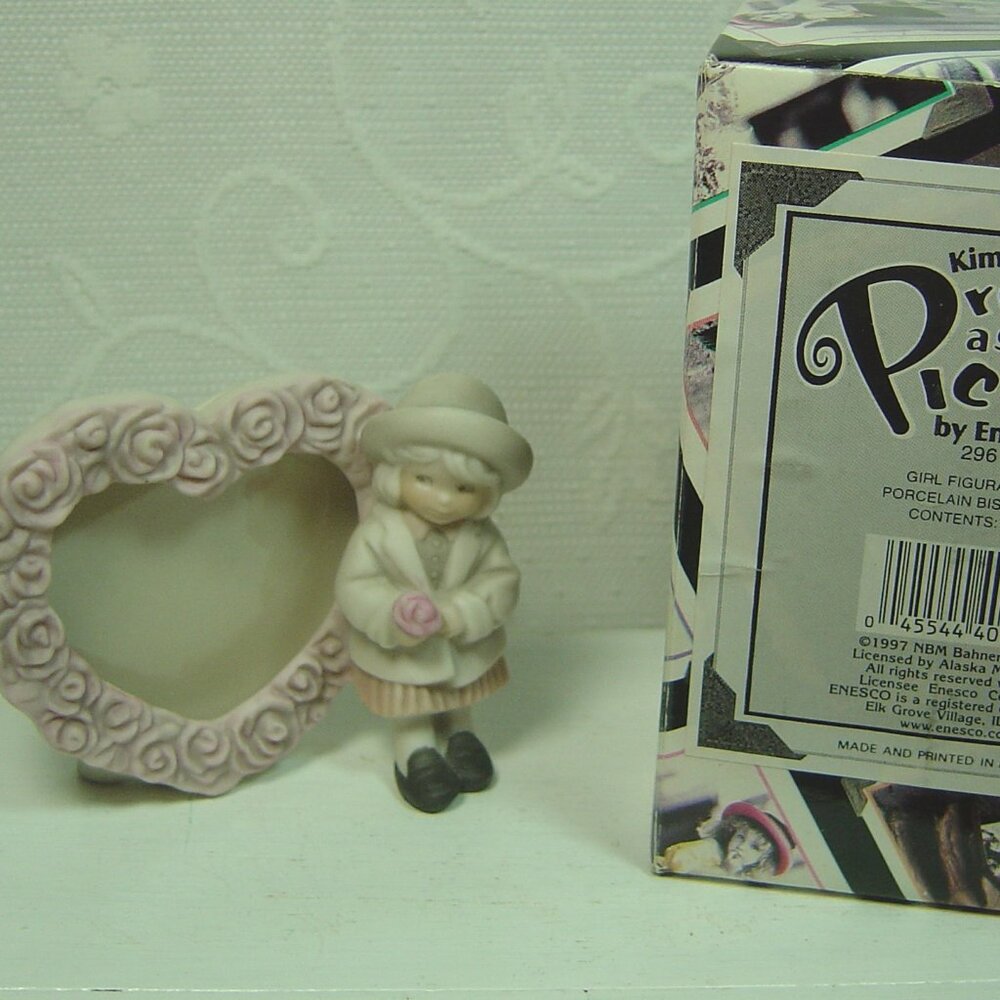 Kim Anderson Pretty as a Picture photo frame--girl with pink heart